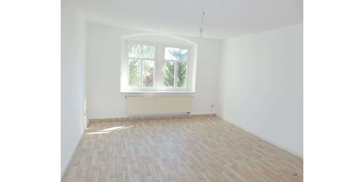 Etagenwohnung Löbau - 3 Zimmer, 77 m&sup2;, 390&euro; | Angebot:27477634