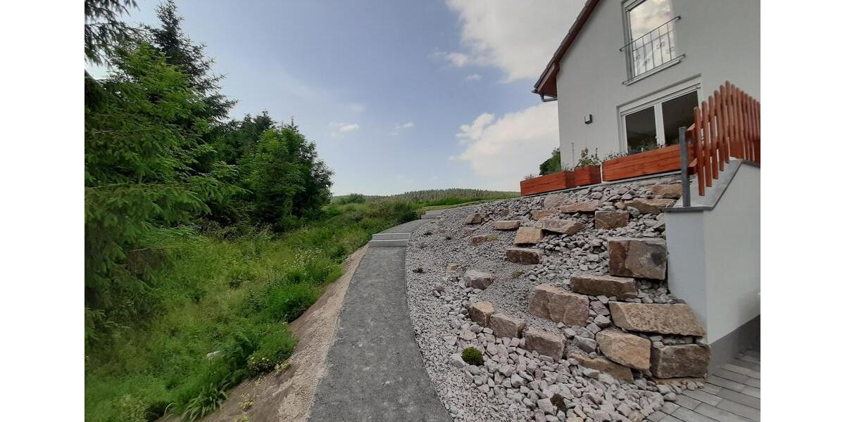 Doppelhaushälfte Greiz - 5 Zimmer, 160 m&sup2;, 1.300&euro; | Angebot:24640736