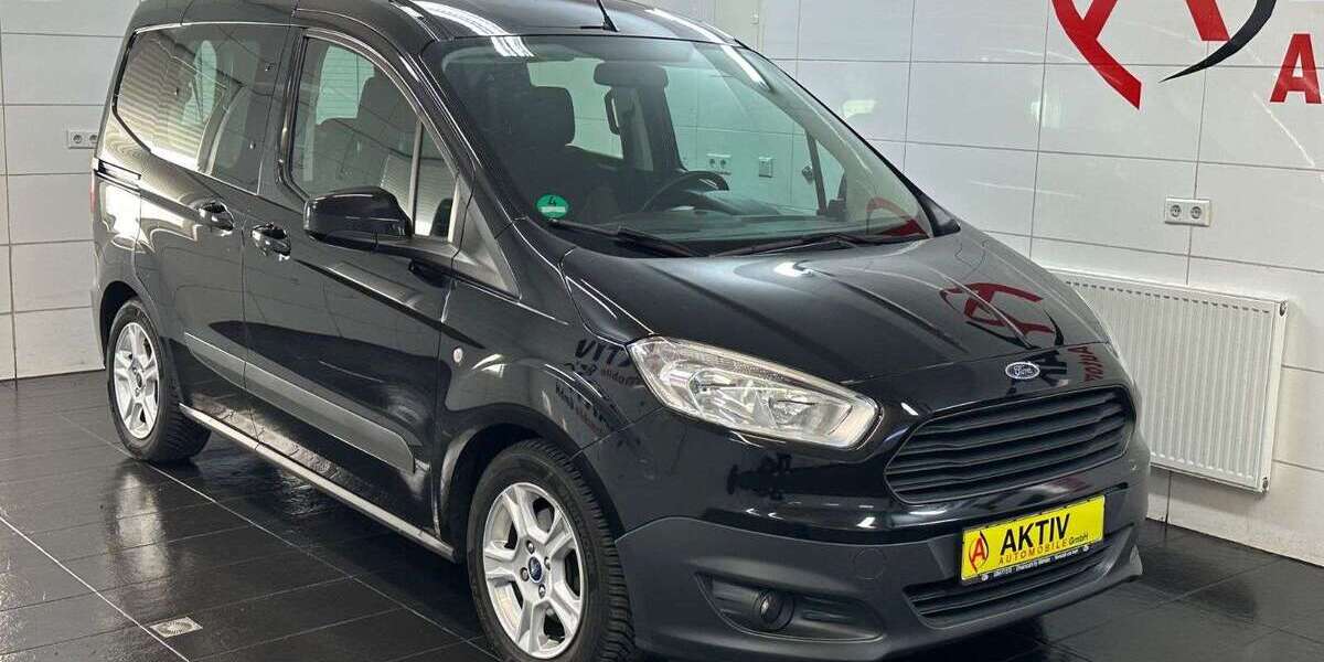 Ford Transit Courier 138.000 km 6.950 &euro; Berlin 12357