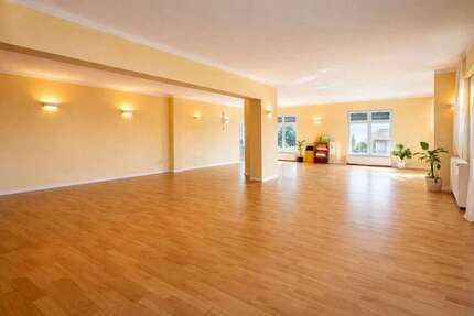 Gewerbeobjekt Panketal - 399.000&euro; | Angebot:26017119