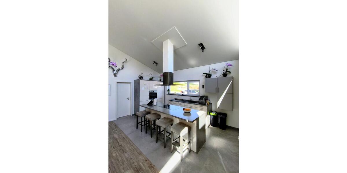 Einfamilienhaus Hilzingen - 5 Zimmer, 143 m&sup2;, 710.000&euro; | Angebot:26866348
