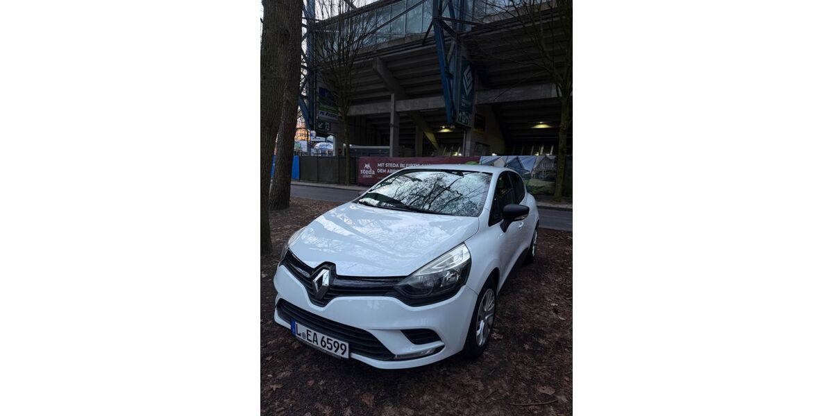 Renault Clio 103.000 km 5.799 &euro; Meppen 49716