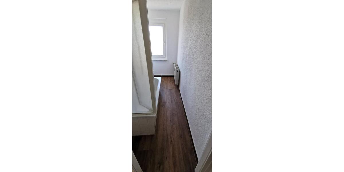 Hochparterre Pasewalk - 1 Zimmer, 35 m&sup2;, 260&euro; | Angebot:26104457