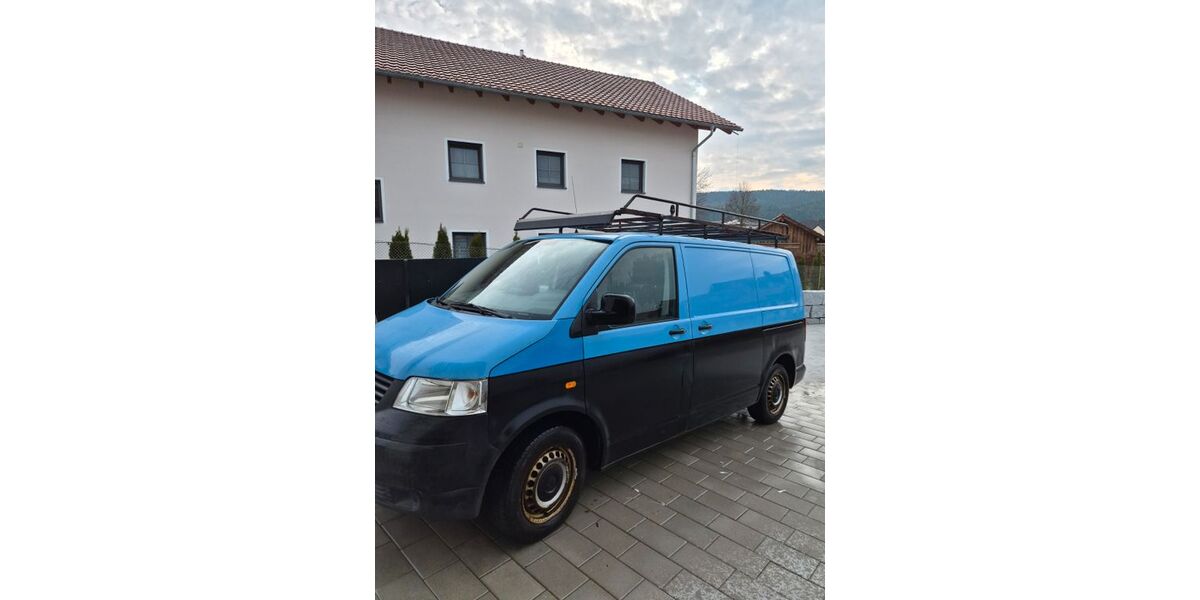 VW T5 Transporter 225.000 km 7.500 &euro; Schorndorf 93489