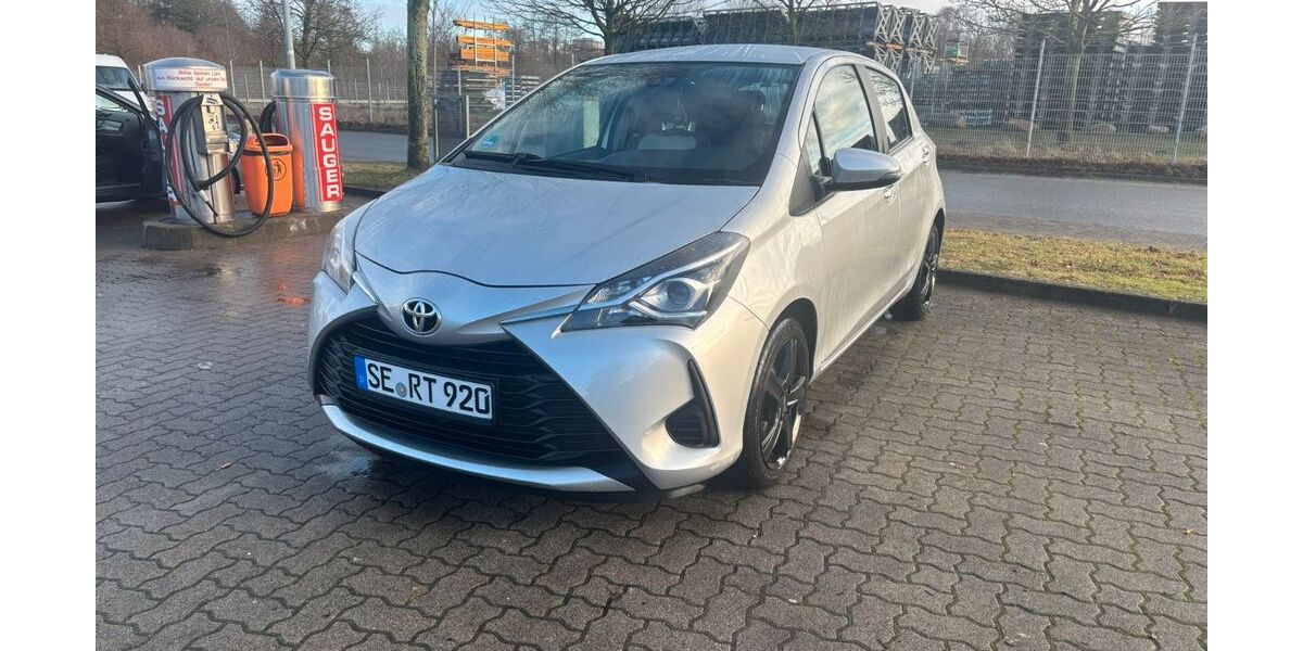Toyota Yaris 63.000 km 9.250 &euro; Kirchbarkau 24245