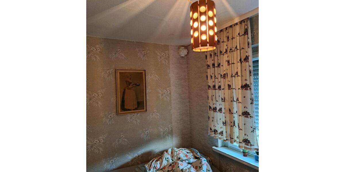 Reihenhaus Eisleben (Lutherstadt) - 6 Zimmer, 150 m&sup2;, 825&euro; | Angebot:26227845