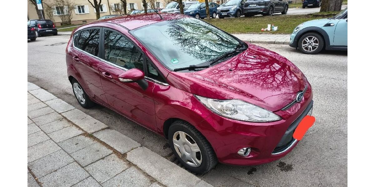 Ford Fiesta 184.100 km 2.300 &euro; München 80636