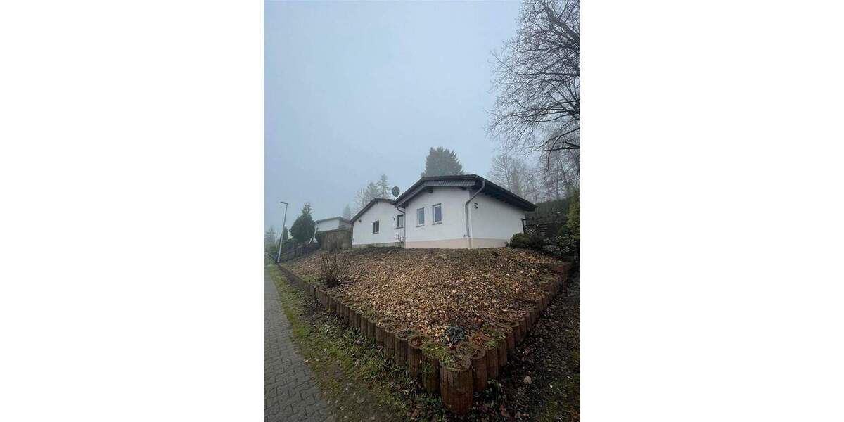 Versteigerungsimmobilie Stromberg - 4 Zimmer, 108 m&sup2;, 295.000&euro; | Angebot:25095924