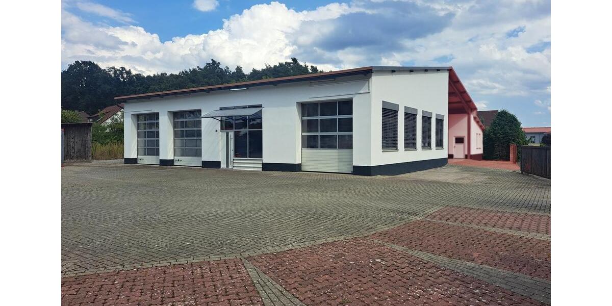 Gewerbeobjekt Kfz-Werkstatt, Halle Büro Produktion zimmer
