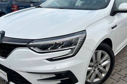 Renault Megane 47.350 km 14.990 &euro; Babenhausen 64832