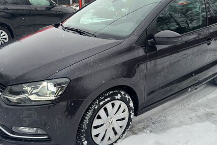 VW Polo 127.000 km 8.499 &euro; Gummersbach 51645