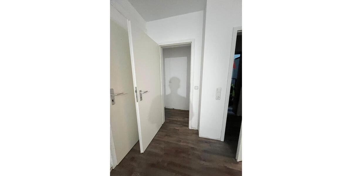Etagenwohnung Nordenham - 3 Zimmer, 66 m&sup2;, 495&euro; | Angebot:26415901