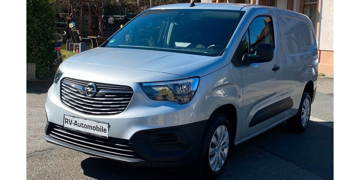 Opel Combo 88.400 km 10.900 &euro; Freiberg 09599