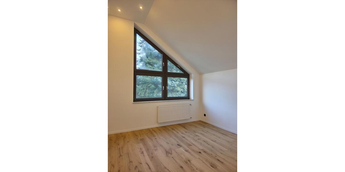 Dachgeschoßwohnung Regensburg Konradsiedlung - 2 Zimmer, 70 m&sup2;, 395.000&euro; | Angebot:24842239