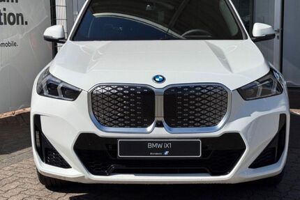 BMW iX1 6.900 km 63.969 € Hainburg 63512