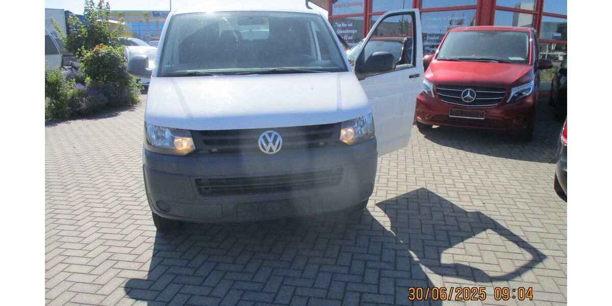 VW T5 Transporter 319.800 km 4.999 € Haldensleben 39340