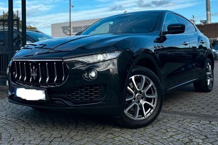 Maserati Levante 122.000 km 29.898 &euro; Mönchengladbach 41063