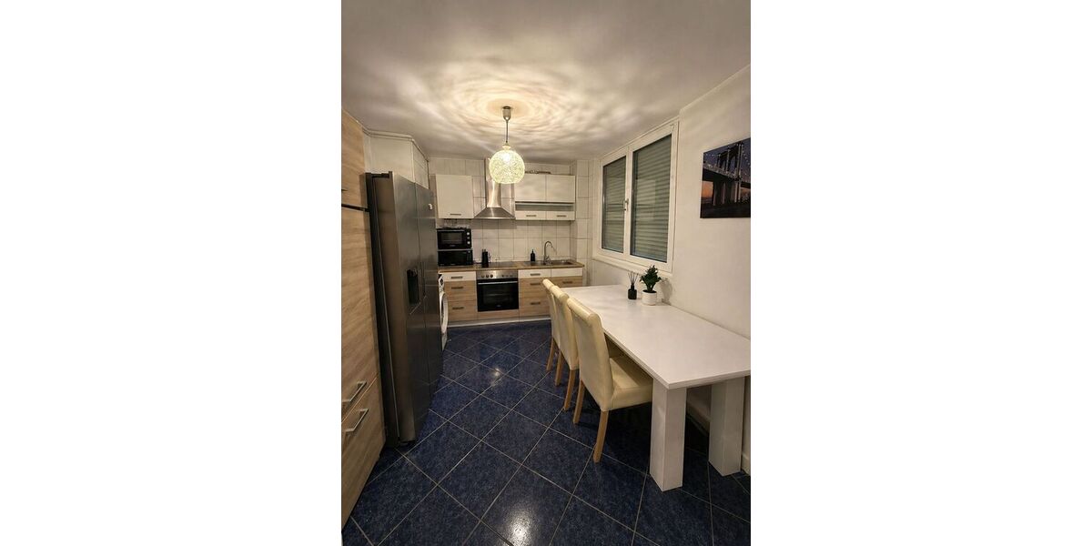 Attraktive helle 2 Zimmer Wohnung mit Aufzug und Parkplatz - Appartement Kriftel | Angebot:26633754