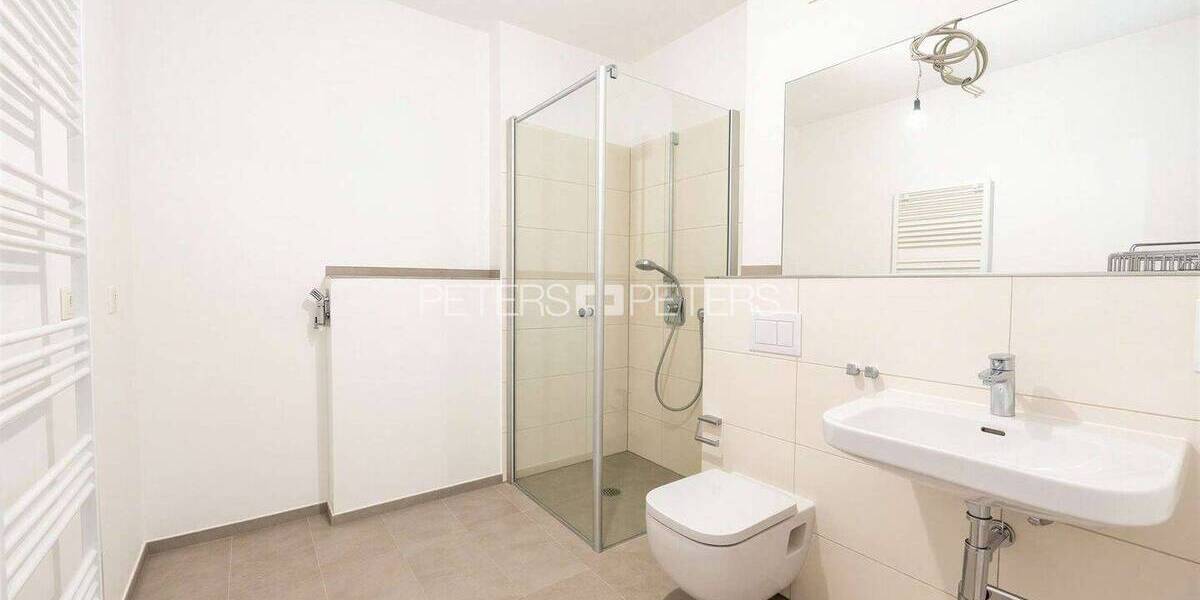 Etagenwohnung Bremen Handelshäfen - 2 Zimmer, 73 m&sup2;, 1.099&euro; | Angebot:26674651