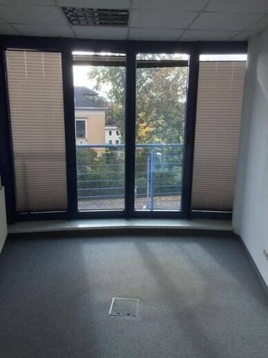 Gewerbeobjekt Radebeul Zitzschewig - 4 Zimmer, 97 m&sup2;, 636&euro; | Angebot:25671761
