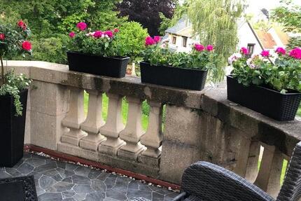 Wohnung Meerane - 3 Zimmer, 121 m&sup2;, 700&euro; | Angebot:26163017