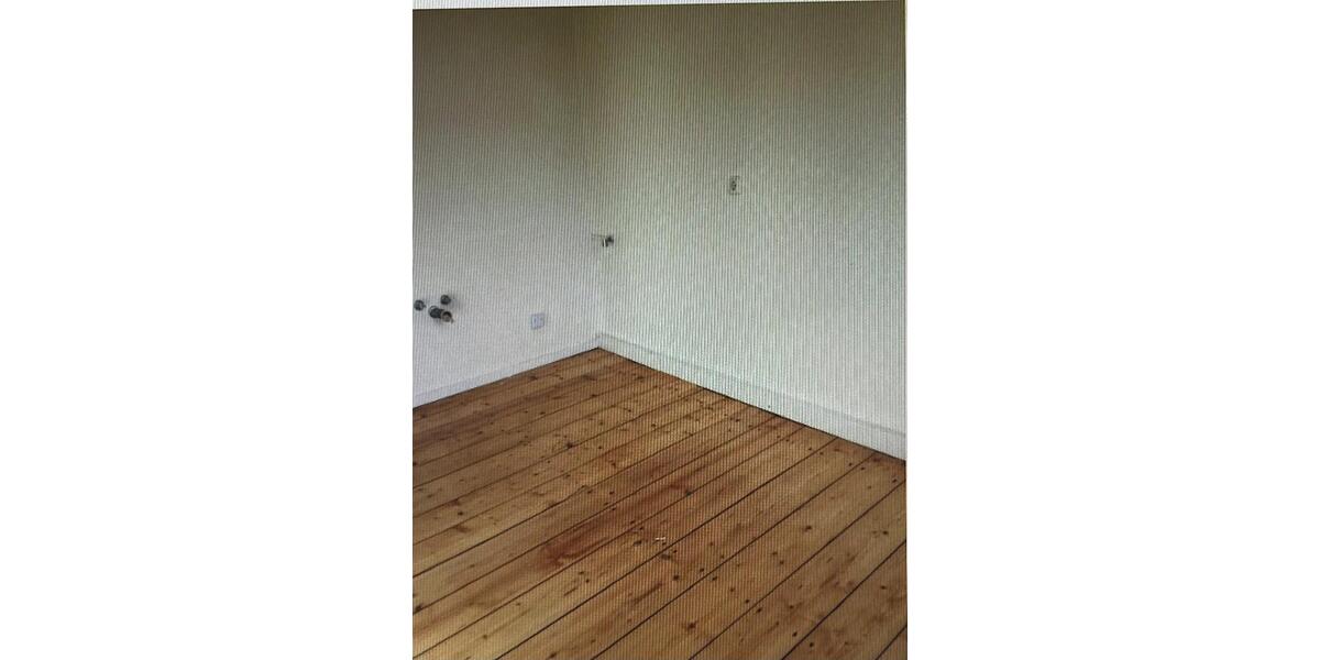 Etagenwohnung Radeberg - 3 Zimmer, 65 m&sup2;, 550&euro; | Angebot:25957273