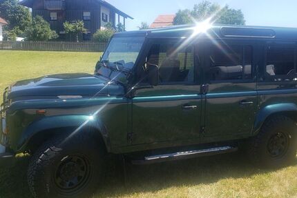 Land Rover Defender 224.800 km 34.700 &euro; Pöcking 82343