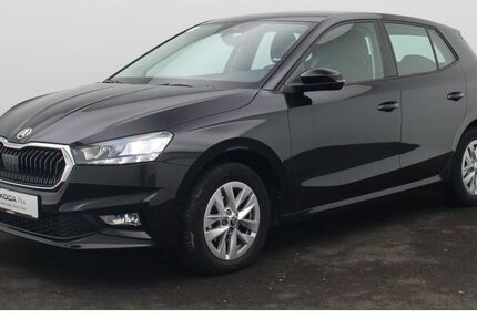 Skoda Fabia 63.000 km 11.880 &euro; Würzburg 97084