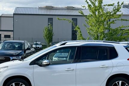 Peugeot 2008 90.000 km 6.900 &euro; Düren 52351