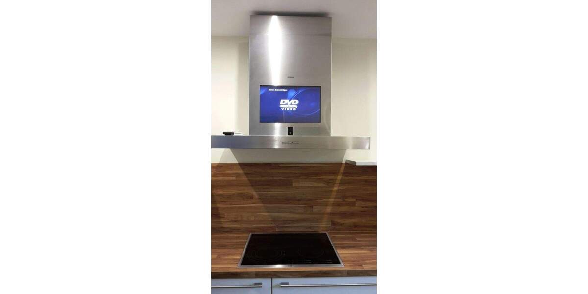 LUXUS Appartament mit Einbauküche, Balkon, Garage 2 zimmer