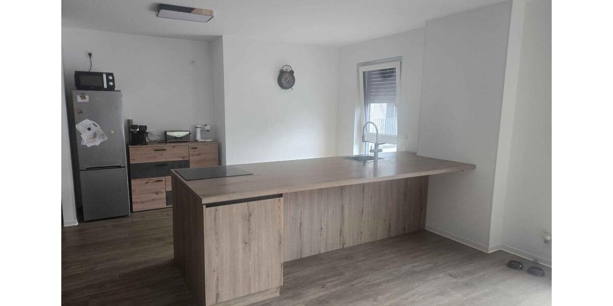 Etagenwohnung Osthofen - 2 Zimmer, 86 m&sup2;, 1.000&euro; | Angebot:24599148