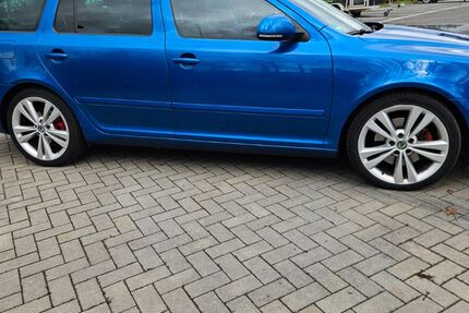 Skoda Octavia 188.500 km 5.990 &euro; Frankfurt amMain 60386