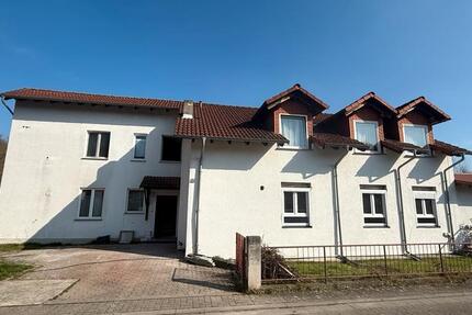 Wohnung Germersheim - 3 Zimmer, 90 m&sup2;, 1.260&euro; | Angebot:25456660