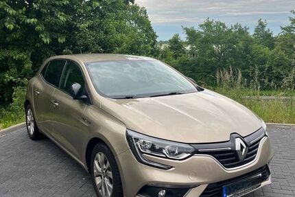 Renault Megane 143.000 km 10.900 &euro; Hofgeismar 34369