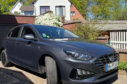 Hyundai i30 78.000 km 15.350 &euro; Hamburg 21077