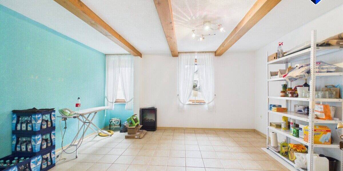 Einfamilienhaus Mettlach / Saarhölzbach Saarhölzbach - 7 Zimmer, 148 m&sup2;, 125.000&euro; | Angebot:26859033