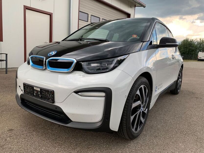 i3