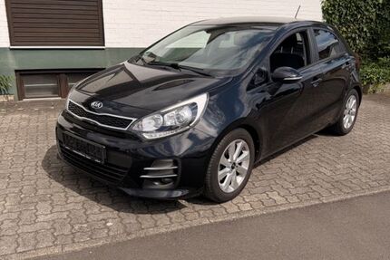 Kia Rio 156.941 km 5.800 &euro; Speyer 67346