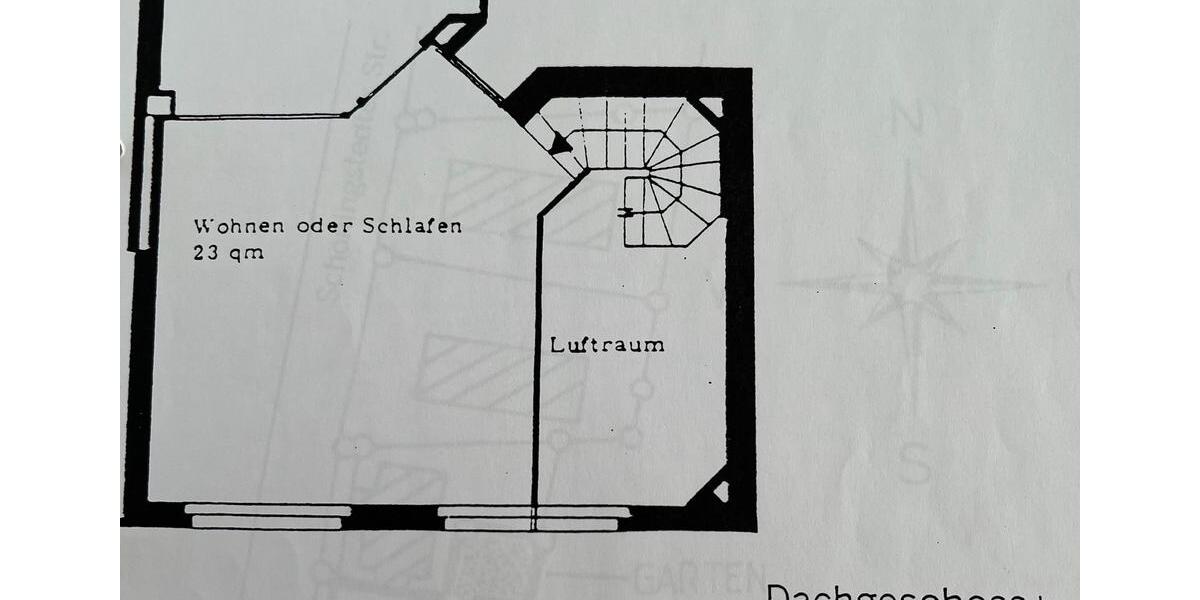 Außergewöhnliche 3 Etagen Maisonette mit offenen Wohnkonzept 3.5 zimmer