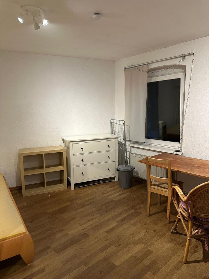 Ab sofort: Möbliertes Zimmer in Berlin-nur 650€ WARM inkl.WLAN✅✍