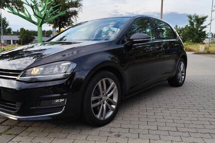 VW Golf 89.900 km 15.300 &euro; Königs Wusterhausen 15712