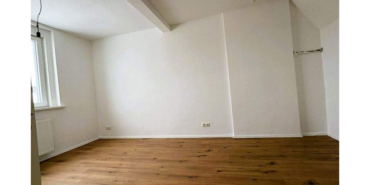 Etagenwohnung Hof Innenstadt - 4 Zimmer, 84 m&sup2;, 150.000&euro; | Angebot:26930498