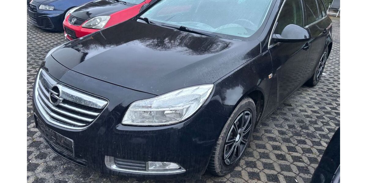 Opel Insignia 196.000 km 2.490 &euro; Altenahr 53505