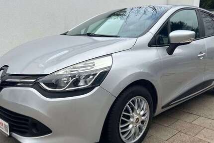 Renault Clio 178.000 km 4.790 &euro; Troisdorf 53844