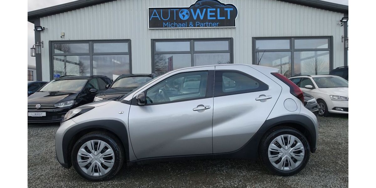 Toyota Aygo (X) 54.855 km 12.480 &euro; Beckdorf 21643