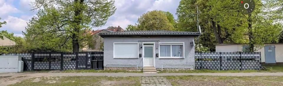 Haus mit Grundstück zu vermieten in LindenbergTauche. 300m Edeka 2 zimmer