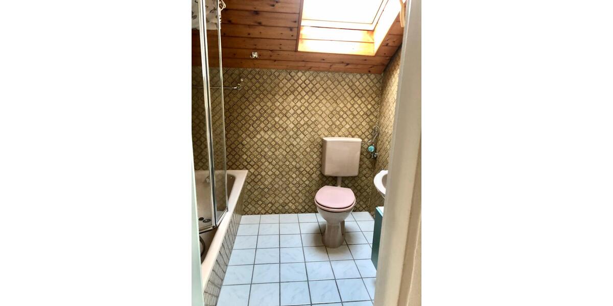 Dachgeschoßwohnung Steinheim an der Murr - 2.5 Zimmer, 55 m&sup2;, 185.000&euro; | Angebot:26837404
