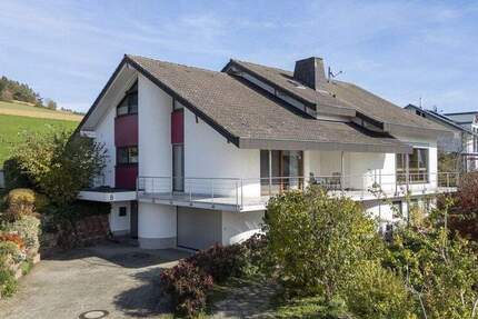 Haus Tengen - 8 Zimmer, 231 m&sup2;, 595.000&euro; | Angebot:25690110