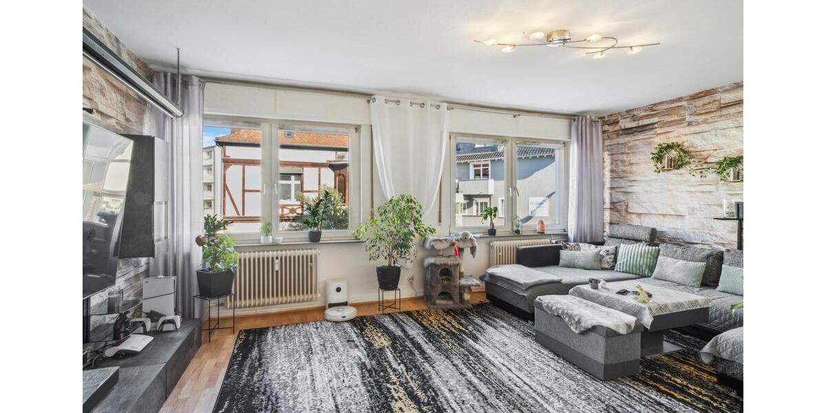 Sanierte 3-Zimmerwohnung mitten in der Innenstadt 3 zimmer