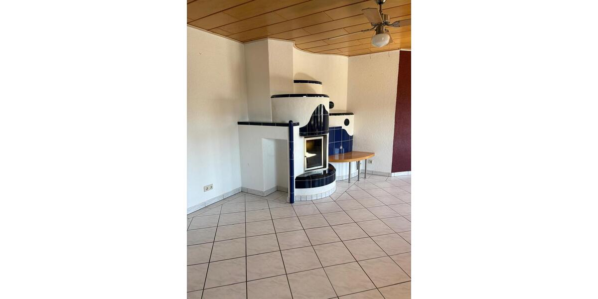 Etagenwohnung Neuried - 2.5 Zimmer, 96 m&sup2;, 1.200&euro; | Angebot:26317444